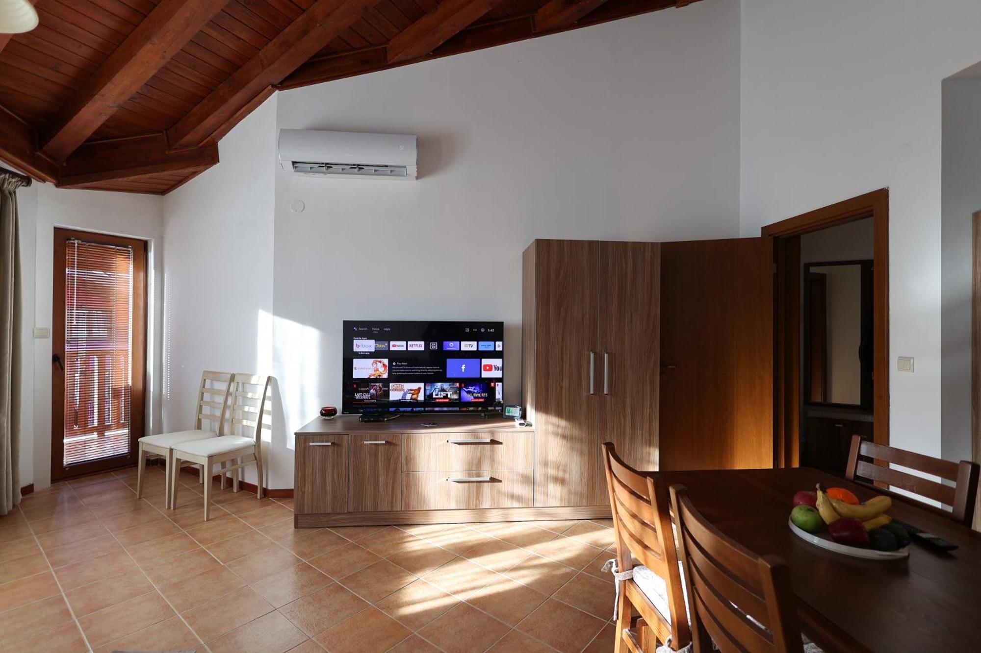 Апартаменты Pirin Golf Mountain View Retreat Разлог Экстерьер фото